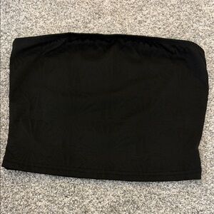 Black Strapless Bandeau Crop Top shell design
